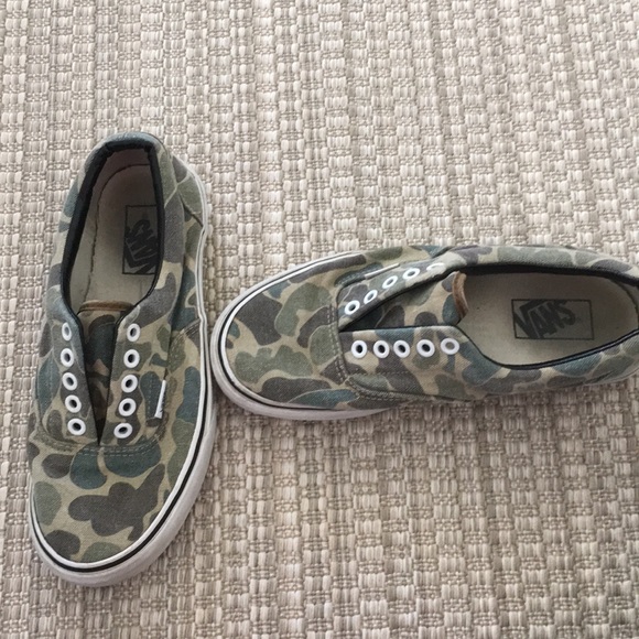 mens camo slip on vans